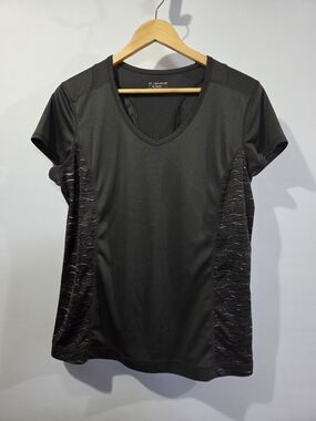 TekGear Vneck Tee XL